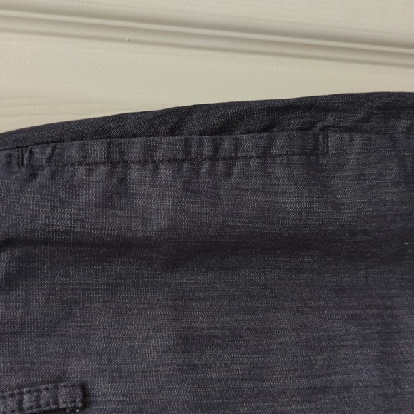 Loft Women's Chambray Pencil Skirt w/Slit Size 10 - Picture 4 of 9